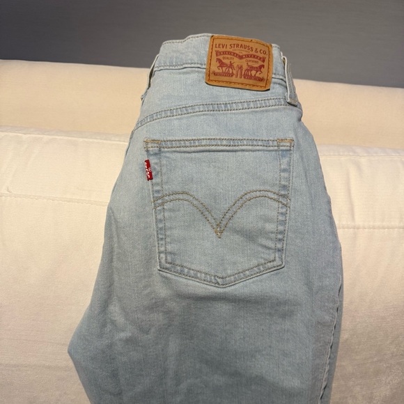 Levi's Denim - Levi's Light Wash Tapered Jeans